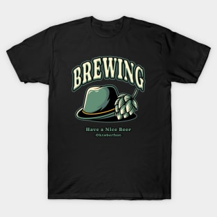 Bavarian hat and hops oktoberfest T-Shirt